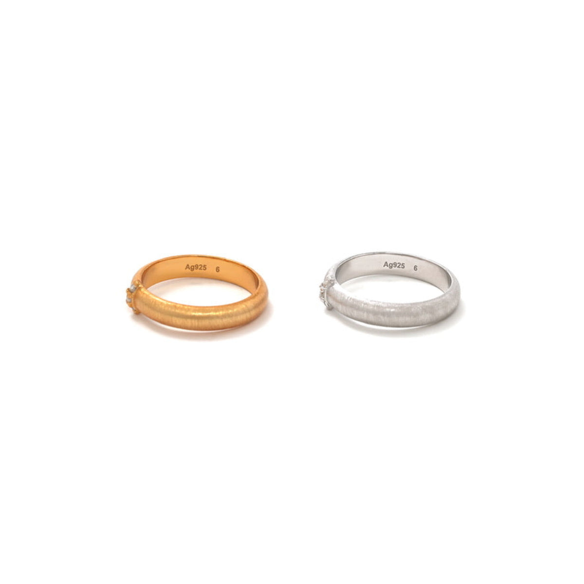 Silk-Textured Dual-Tone Ring